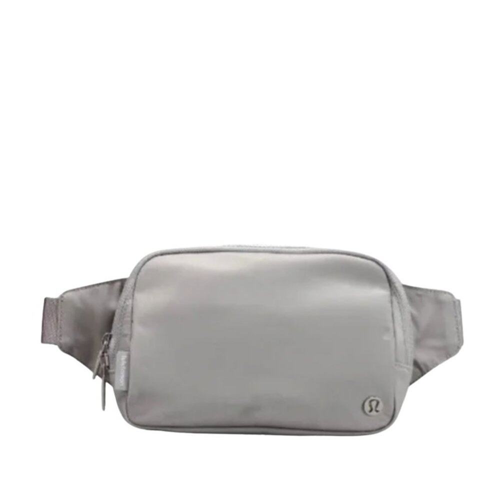 NWT Lululemon Everywhere Belt Bag Crossbody Bag Silver Drop O/S